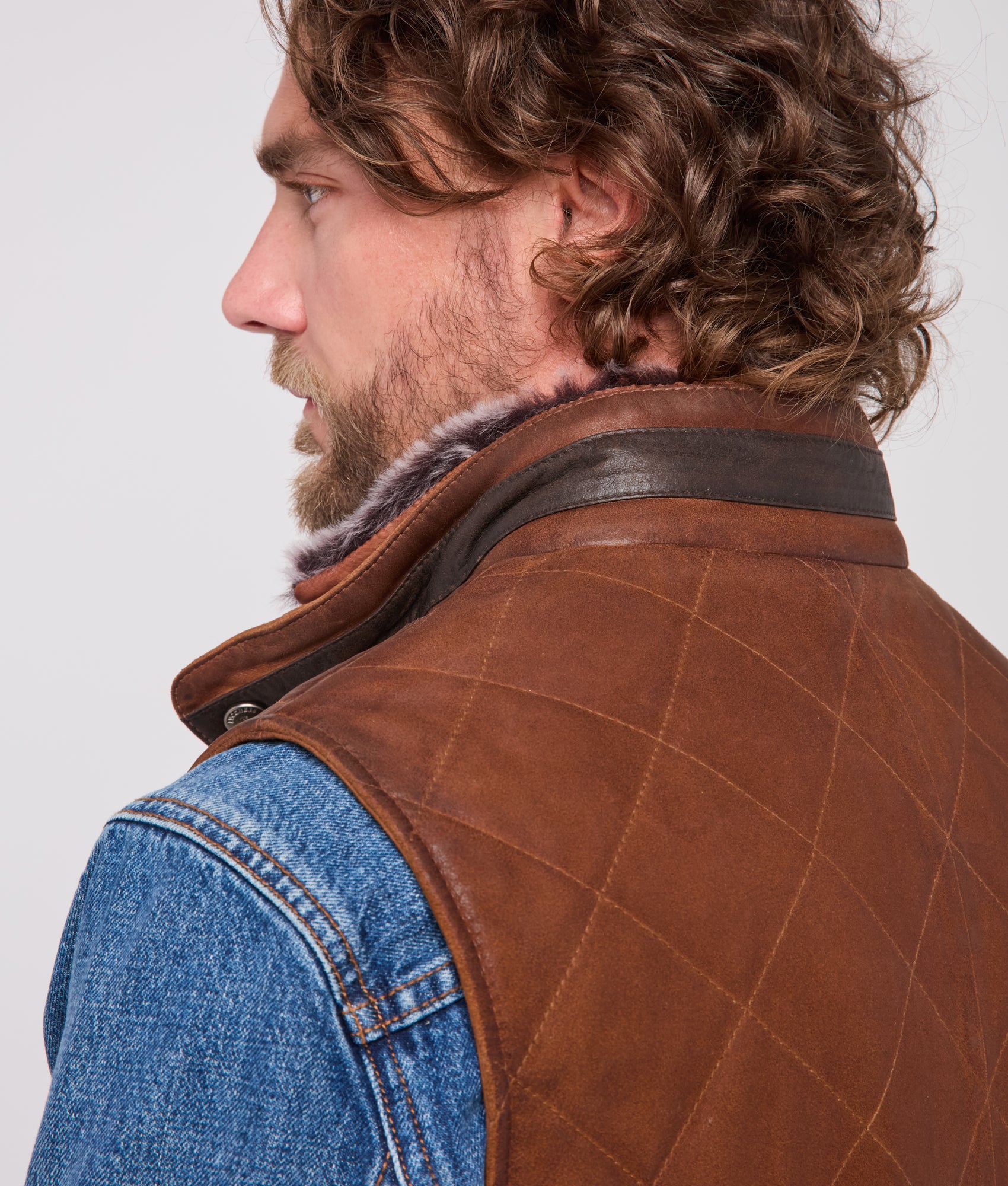 Vail Quilted Leather Vest :: Bourbon - Image 16