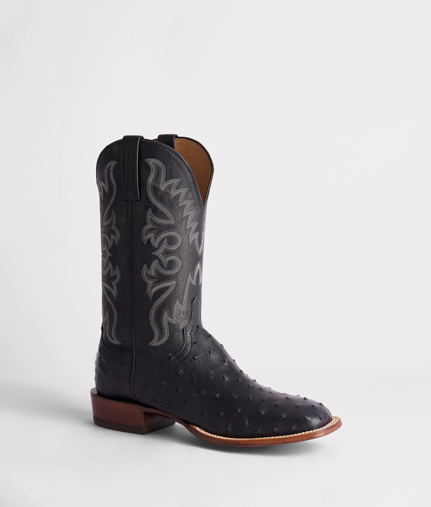 Harmon :: Black - Image 5