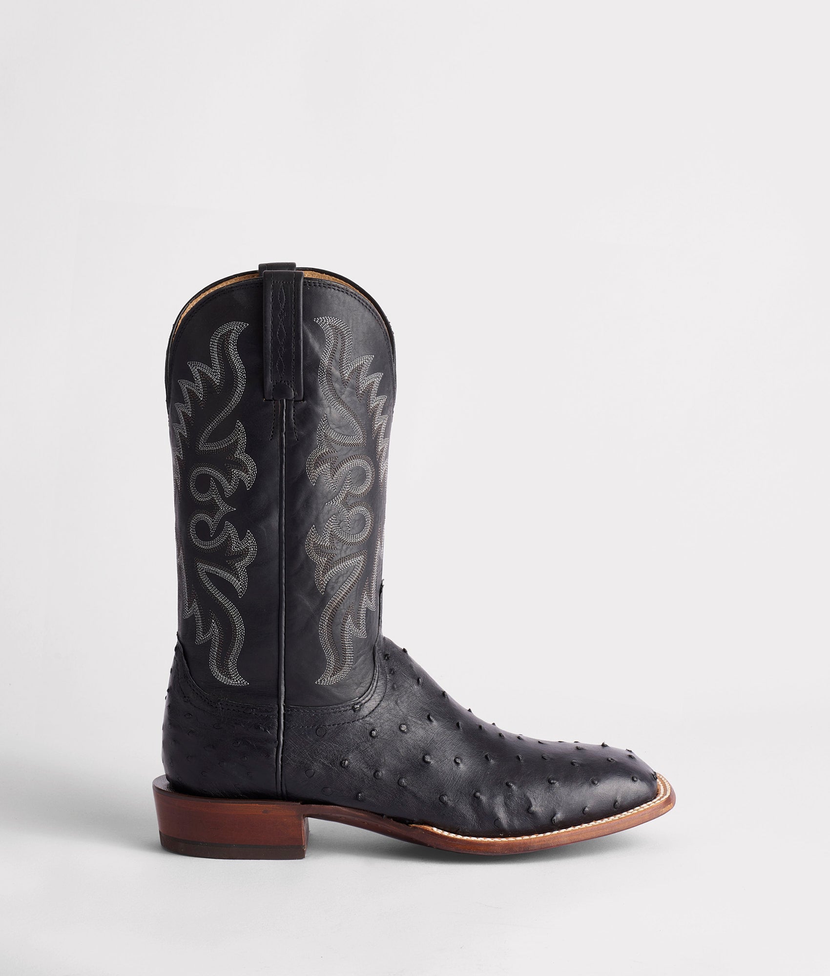 Harmon :: Black