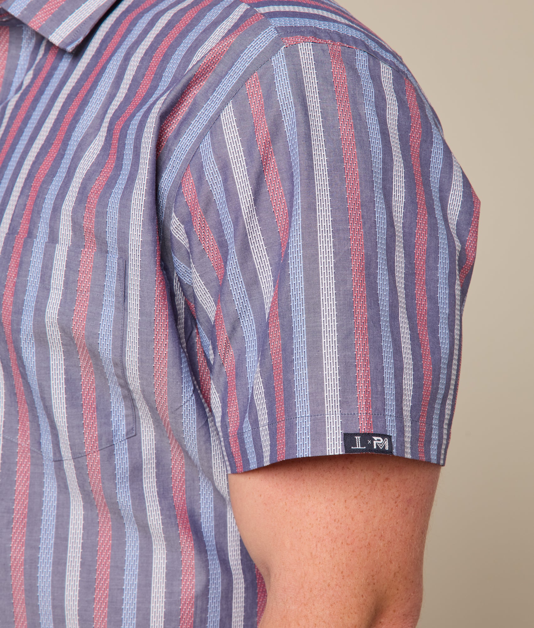 Lucchese x Parker McCollum Short Sleeve Snap :: Purple/Red/Blue Multi - Image 7