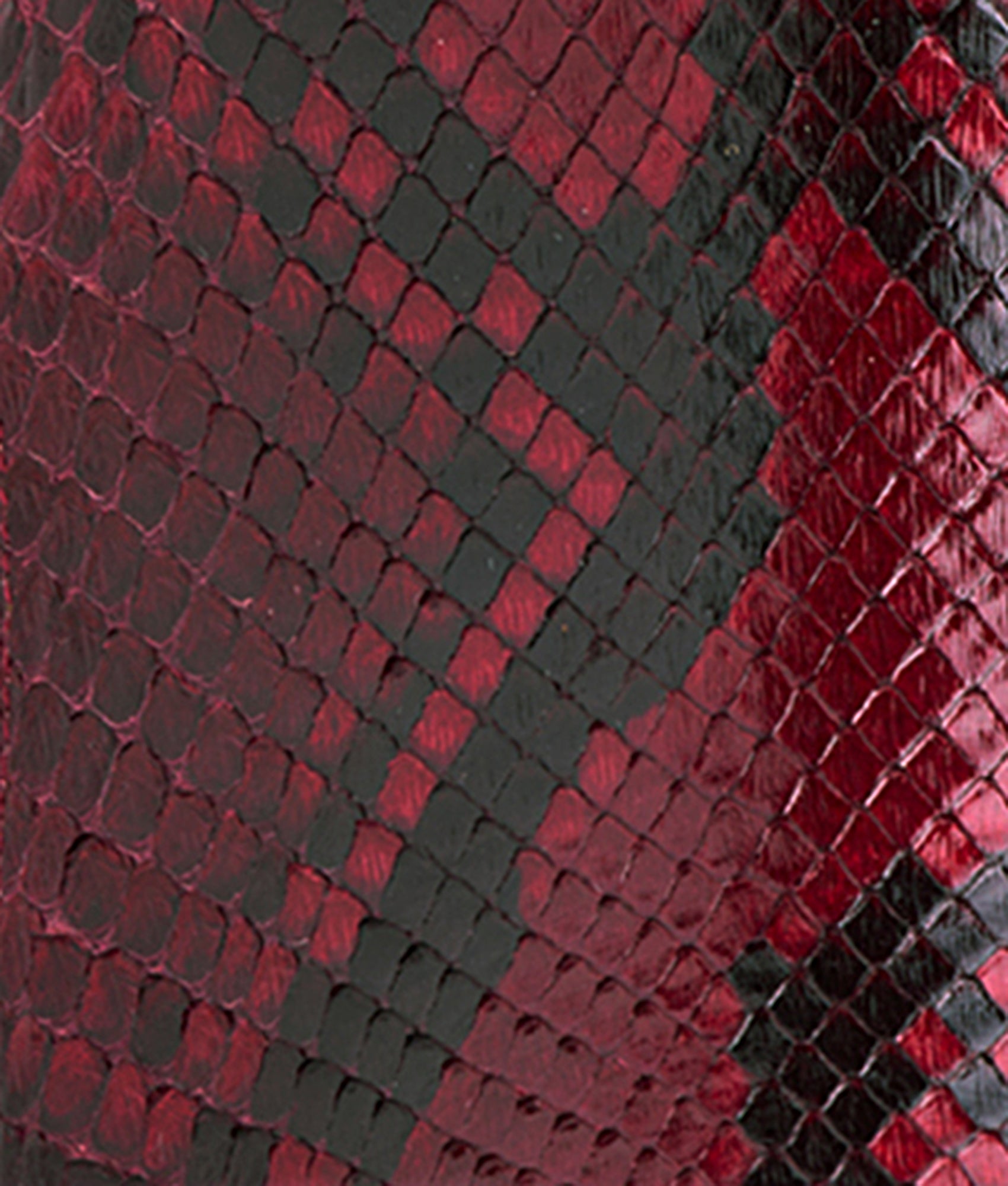 Presley Exotic :: Garnet - Image 8