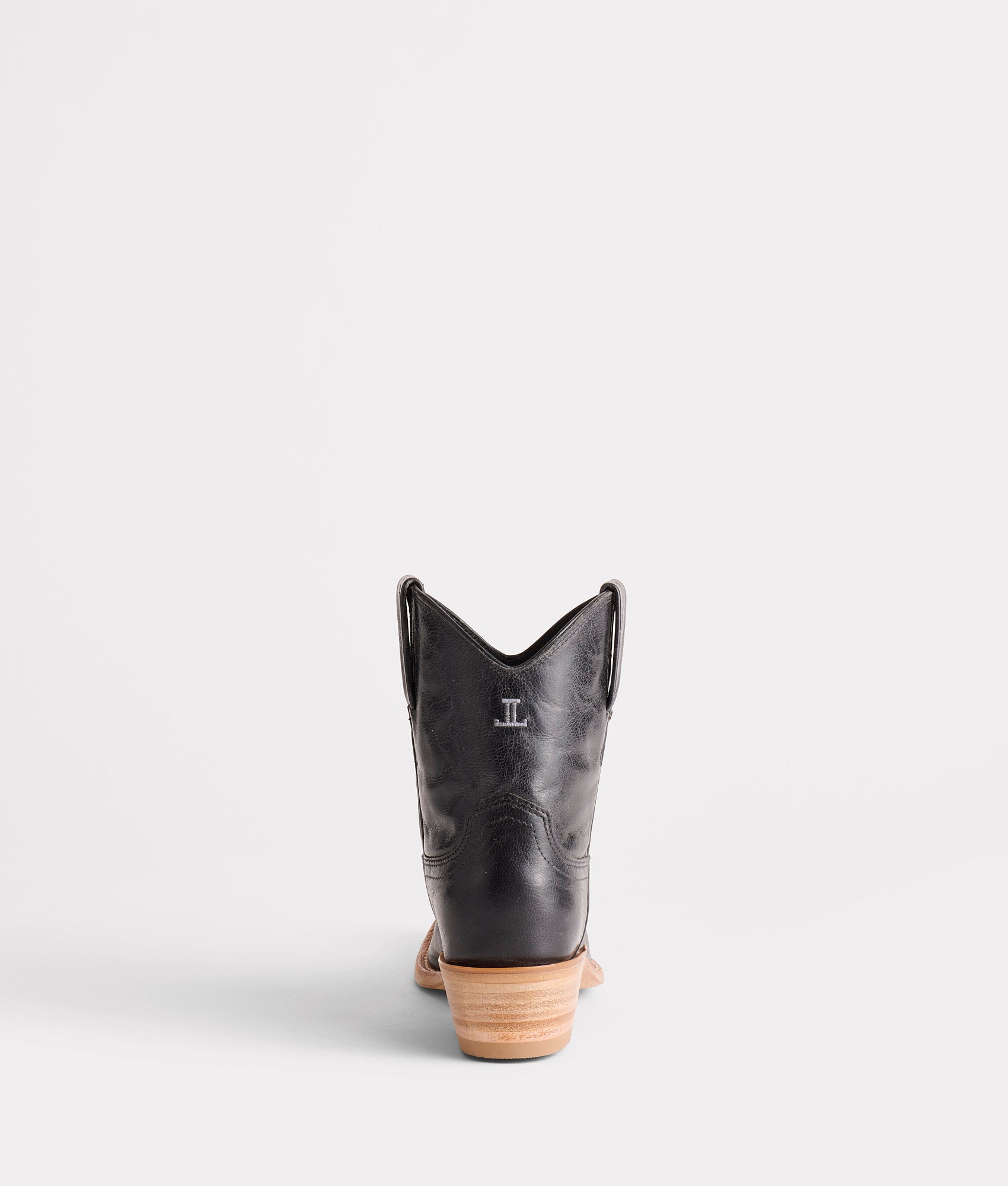 Gaby :: Black - Image 5