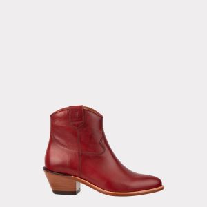 Lilah :: Crimson